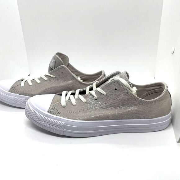Converse Chuck Taylor All Star OX Leather Sneaker Pale Putty Silver Womens 8 - Picture 3 of 10